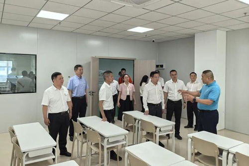 产教融合赋能智能制造 电子信息产业学院‘厂中校’正式揭牌